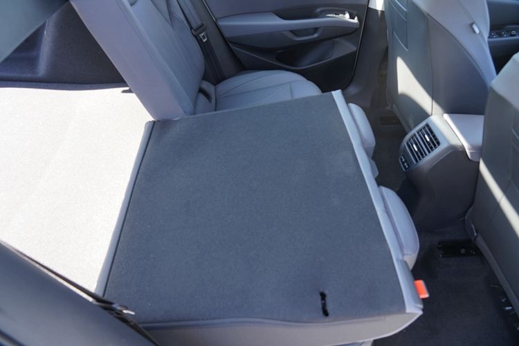 众朗逸Pro车型配置盘点pg电子助您选车：上汽大(图13)