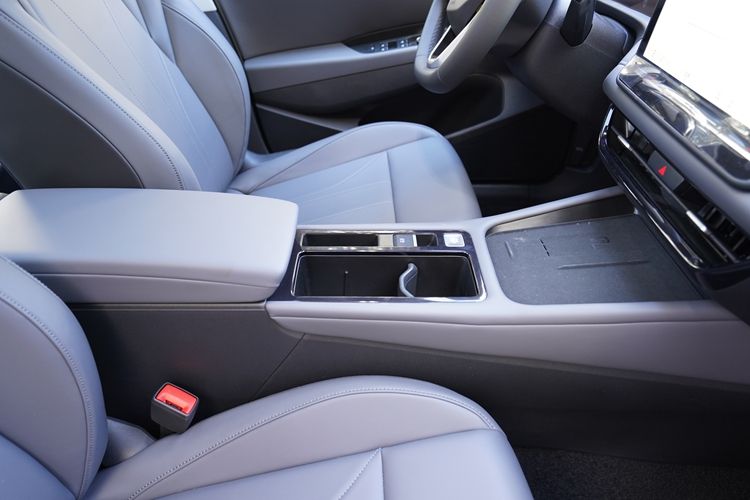 众朗逸Pro车型配置盘点pg电子助您选车:上汽大(图15) 众朗逸Pro车型配置盘点pg电子助您选车:上汽大(图15)