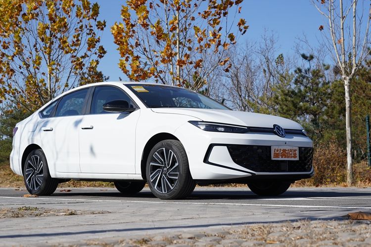 众朗逸Pro车型配置盘点pg电子助您选车:上汽大(图14) 众朗逸Pro车型配置盘点pg电子助您选车:上汽大(图14)